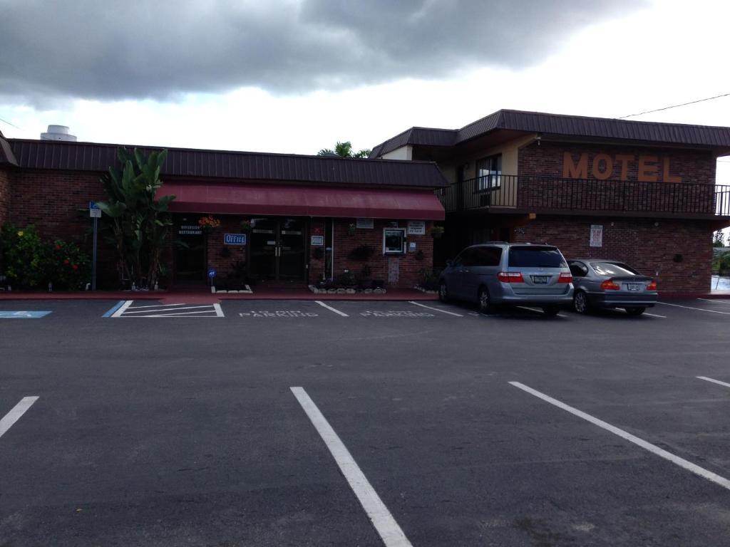 Americas Best Value Inn North Port Zewnętrze zdjęcie