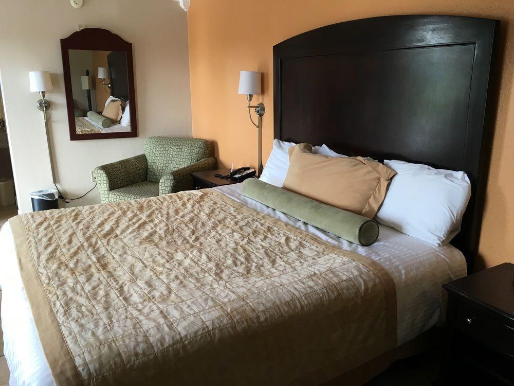 Americas Best Value Inn North Port Zewnętrze zdjęcie